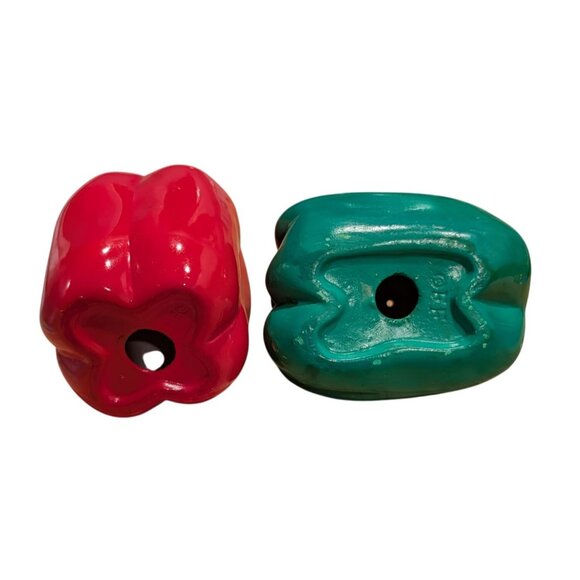 Fitz & Floyd Ceramic Bell Pepper Salt and Pepper Shaker Set - Picture 3 of 11